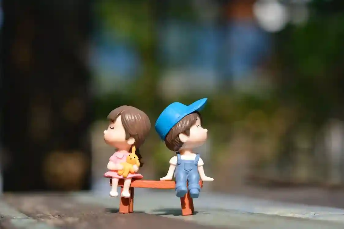 The Impact of Long Distance Relationships